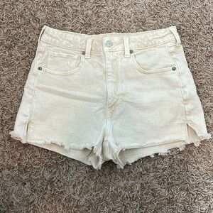 SOLD Off-site | Cream AE Stretch Mom Shorts with Frayed Hem & Short Side Slit